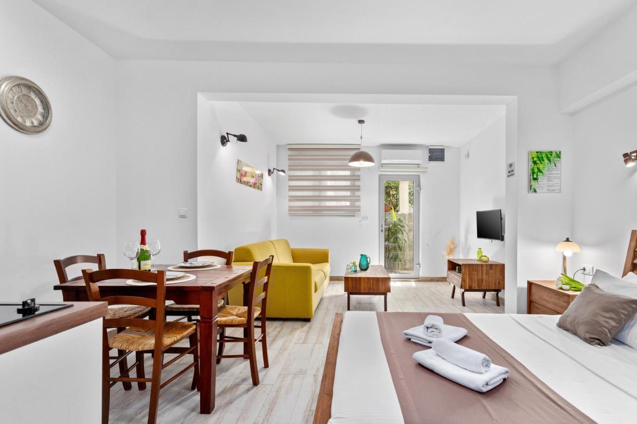Apartments Casa Mia Kotor Bagian luar foto